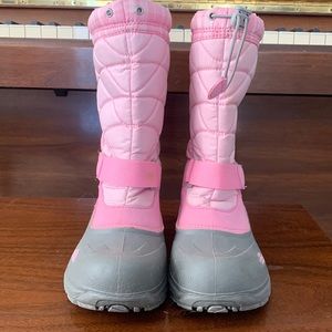 North Face girls snow boot